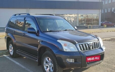 Toyota Land Cruiser Prado 120 рестайлинг, 2004 год, 2 150 000 рублей, 5 фотография