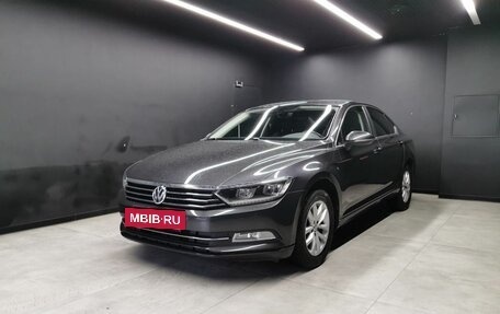 Volkswagen Passat B8 рестайлинг, 2018 год, 2 099 000 рублей, 12 фотография