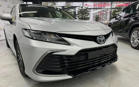 Toyota Camry, 2022 год, 3 990 000 рублей, 6 фотография