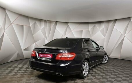 Mercedes-Benz E-Класс, 2011 год, 1 555 000 рублей, 1 фотография