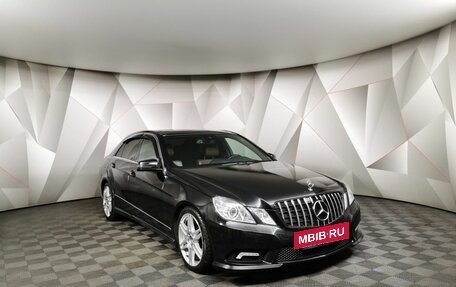 Mercedes-Benz E-Класс, 2011 год, 1 555 000 рублей, 2 фотография