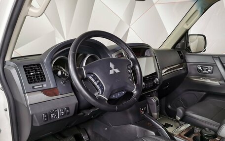 Mitsubishi Pajero IV, 2021 год, 4 228 000 рублей, 13 фотография