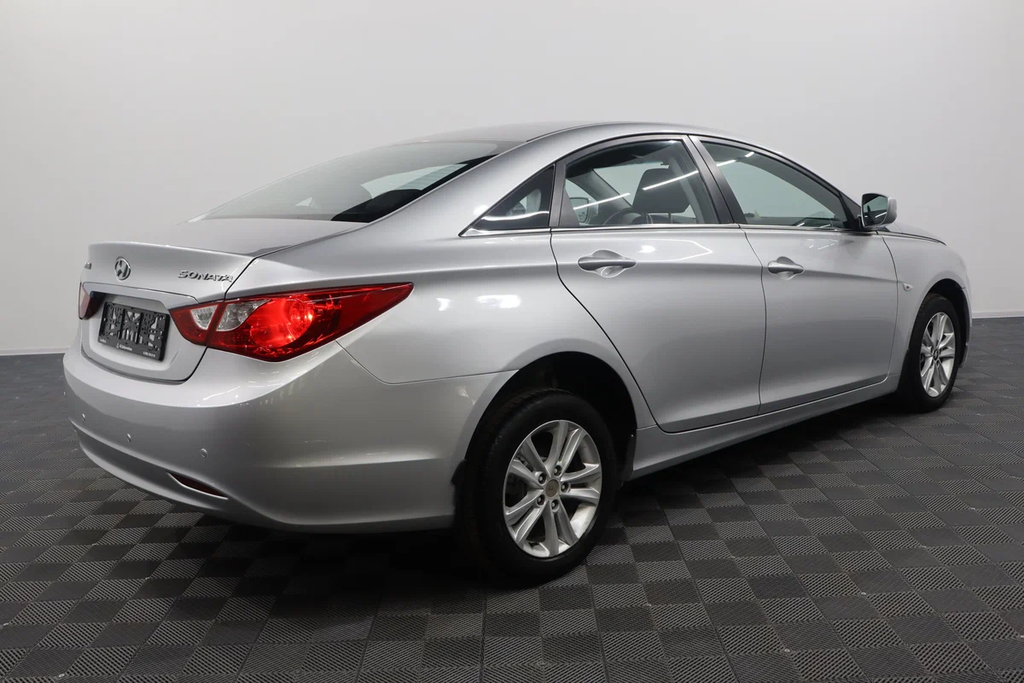 Hyundai Sonata VI, 2012 год, 1 169 000 рублей, 3 фотография