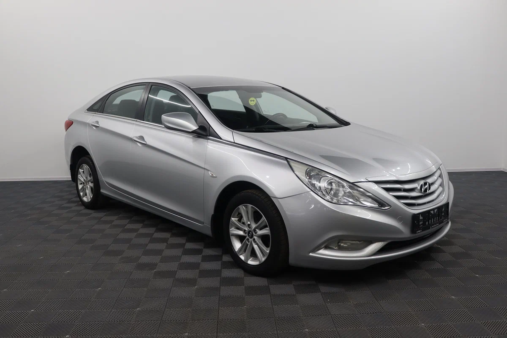 Hyundai Sonata VI, 2012 год, 1 169 000 рублей, 2 фотография