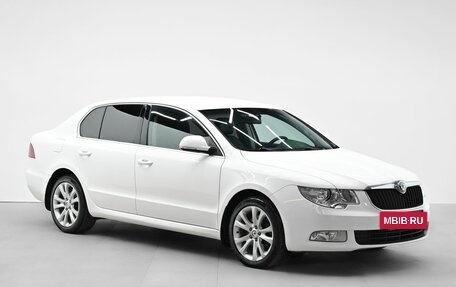 Skoda Superb III рестайлинг, 2010 год, 925 000 рублей, 2 фотография