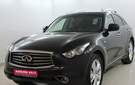 Infiniti QX70, 2013 год, 2 050 000 рублей, 1 фотография