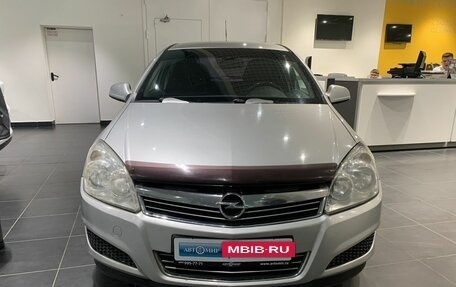 Opel Astra H, 2013 год, 729 000 рублей, 2 фотография