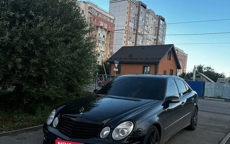 Mercedes-Benz E-Класс, 2002 год, 1 200 000 рублей, 6 фотография