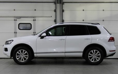 Volkswagen Touareg III, 2013 год, 2 497 000 рублей, 8 фотография