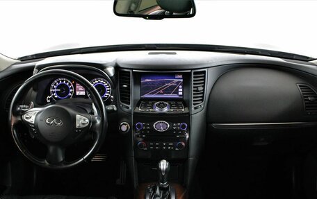 Infiniti QX70, 2013 год, 2 050 000 рублей, 5 фотография