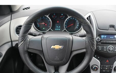 Chevrolet Cruze II, 2014 год, 800 000 рублей, 8 фотография