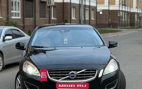 Volvo S60 III, 2012 год, 950 000 рублей, 3 фотография