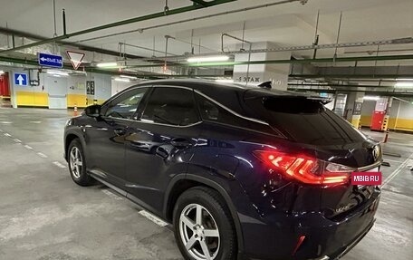 Lexus RX IV рестайлинг, 2017 год, 3 900 000 рублей, 4 фотография