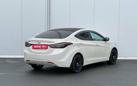 Hyundai Elantra V, 2012 год, 1 000 000 рублей, 5 фотография