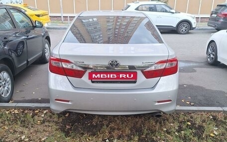 Toyota Camry, 2013 год, 1 600 000 рублей, 4 фотография