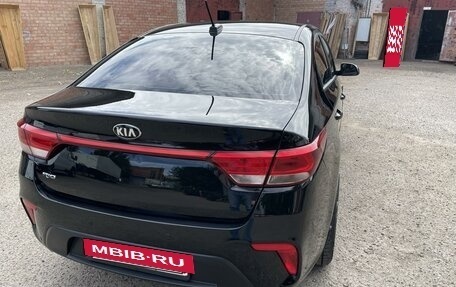 KIA Rio IV, 2018 год, 1 500 000 рублей, 3 фотография