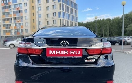 Toyota Camry, 2017 год, 2 650 000 рублей, 2 фотография