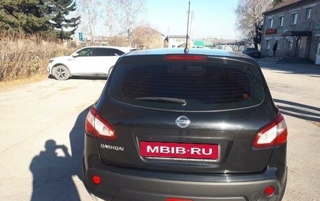 Nissan Qashqai, 2011 год, 1 250 000 рублей, 2 фотография