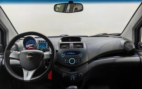 Chevrolet Spark III, 2013 год, 648 000 рублей, 6 фотография