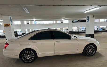 Mercedes-Benz S-Класс, 2009 год, 1 750 000 рублей, 4 фотография