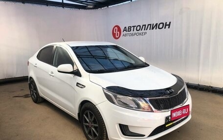 KIA Rio III рестайлинг, 2013 год, 690 000 рублей, 7 фотография