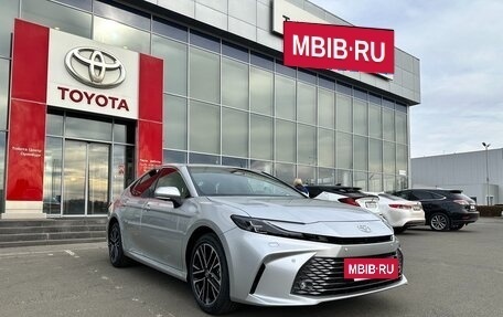 Toyota Camry, 2024 год, 6 850 000 рублей, 13 фотография