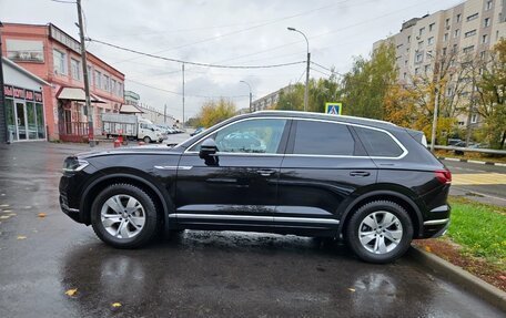 Volkswagen Touareg III, 2020 год, 4 900 000 рублей, 2 фотография