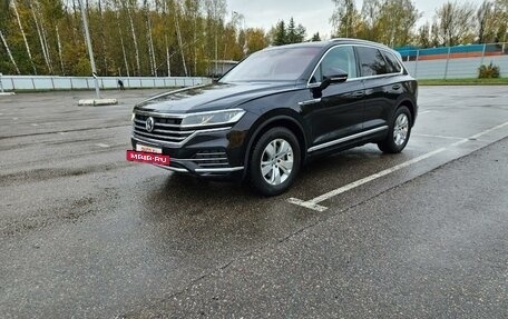 Volkswagen Touareg III, 2020 год, 4 900 000 рублей, 3 фотография