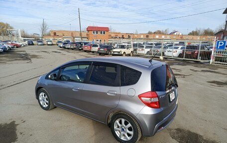 Honda Fit III, 2010 год, 1 120 000 рублей, 13 фотография