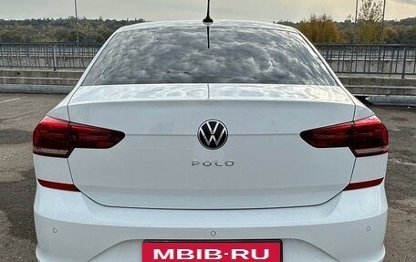 Volkswagen Polo VI (EU Market), 2021 год, 1 640 000 рублей, 2 фотография