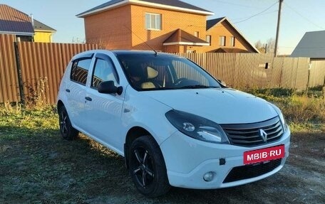 Renault Sandero I, 2014 год, 460 000 рублей, 1 фотография