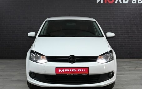 Volkswagen Polo VI (EU Market), 2011 год, 690 000 рублей, 2 фотография