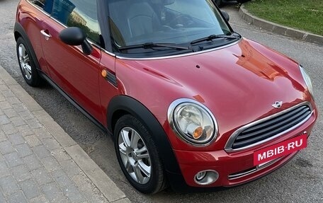 MINI Hatch, 2009 год, 670 000 рублей, 2 фотография