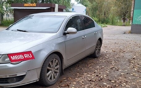 Volkswagen Passat B6, 2007 год, 550 000 рублей, 4 фотография