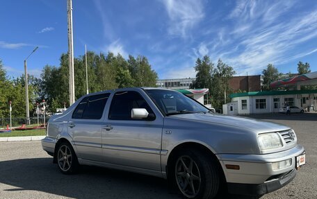 Volkswagen Jetta IV, 1999 год, 315 000 рублей, 2 фотография