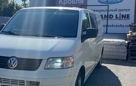 Volkswagen Transporter T5 рестайлинг, 2008 год, 1 400 000 рублей, 3 фотография