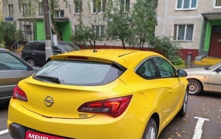 Opel Astra J, 2013 год, 1 550 000 рублей, 4 фотография