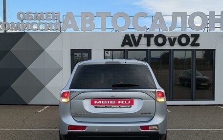 Mitsubishi Outlander III рестайлинг 3, 2012 год, 1 485 000 рублей, 7 фотография