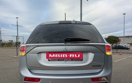 Mitsubishi Outlander III рестайлинг 3, 2012 год, 1 485 000 рублей, 15 фотография