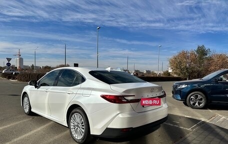 Toyota Camry, 2024 год, 5 950 000 рублей, 11 фотография