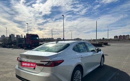 Toyota Camry, 2024 год, 5 950 000 рублей, 9 фотография