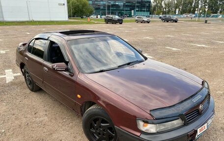 Nissan Maxima IV, 1999 год, 285 000 рублей, 2 фотография