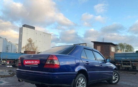 Mercedes-Benz C-Класс, 1996 год, 250 000 рублей, 2 фотография