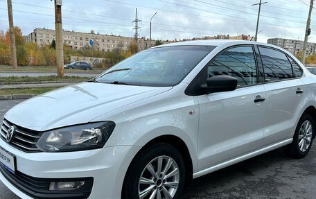 Volkswagen Polo VI (EU Market), 2020 год, 1 250 000 рублей, 3 фотография