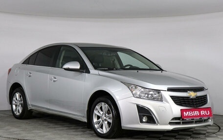 Chevrolet Cruze II, 2014 год, 999 000 рублей, 3 фотография