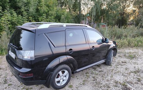 Mitsubishi Outlander III рестайлинг 3, 2008 год, 990 000 рублей, 2 фотография