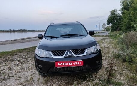 Mitsubishi Outlander III рестайлинг 3, 2008 год, 990 000 рублей, 6 фотография