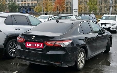 Toyota Camry, 2019 год, 3 000 000 рублей, 5 фотография