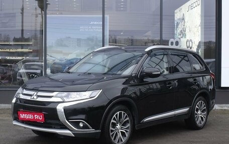 Mitsubishi Outlander III рестайлинг 3, 2018 год, 2 414 000 рублей, 1 фотография