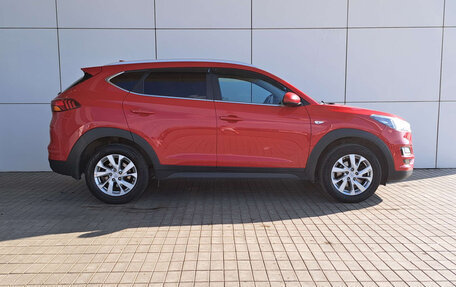 Hyundai Tucson III, 2019 год, 2 490 000 рублей, 4 фотография